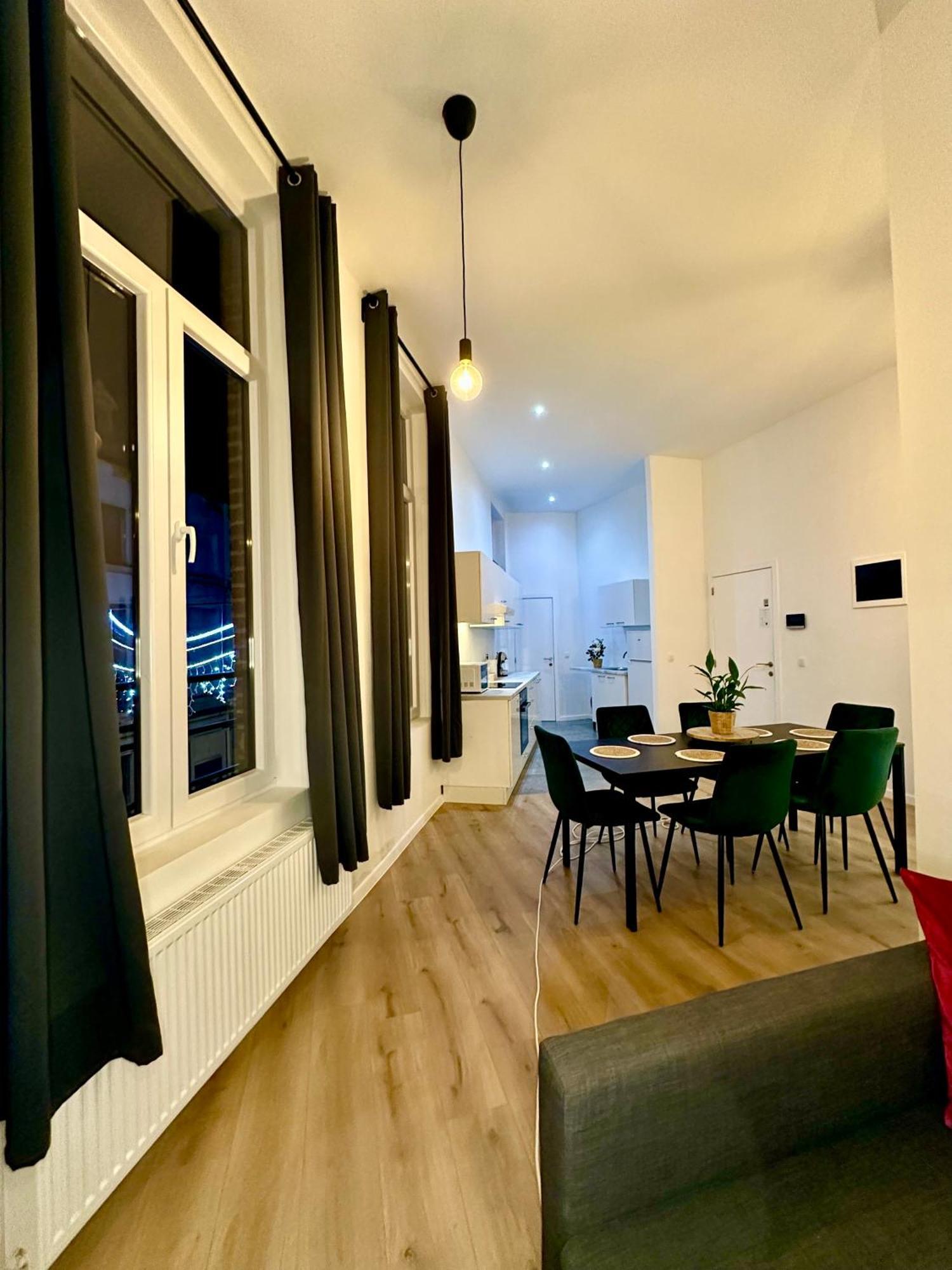 Luxury Suites Mons By Rikas Hotels Eksteriør billede