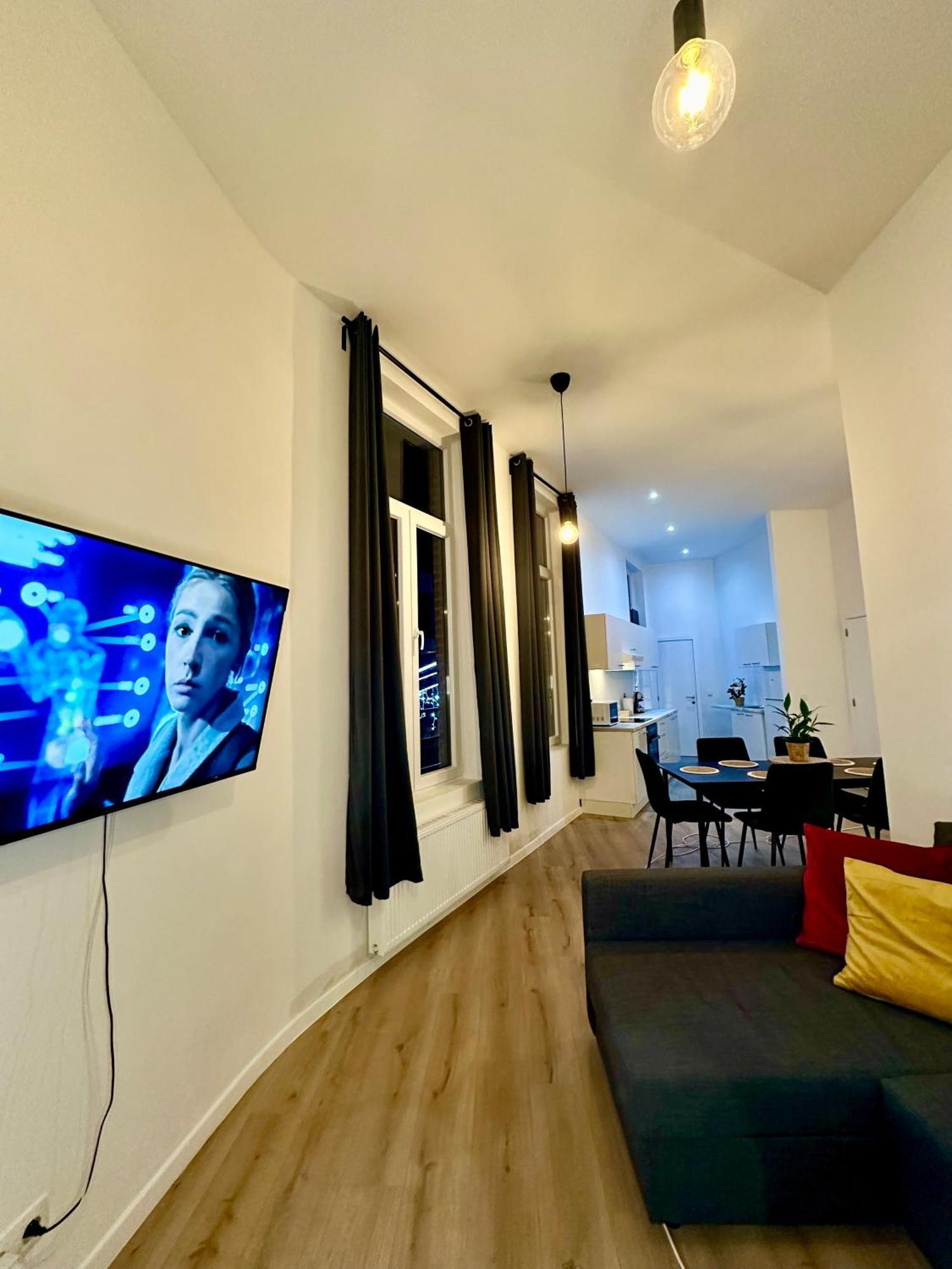 Luxury Suites Mons By Rikas Hotels Eksteriør billede