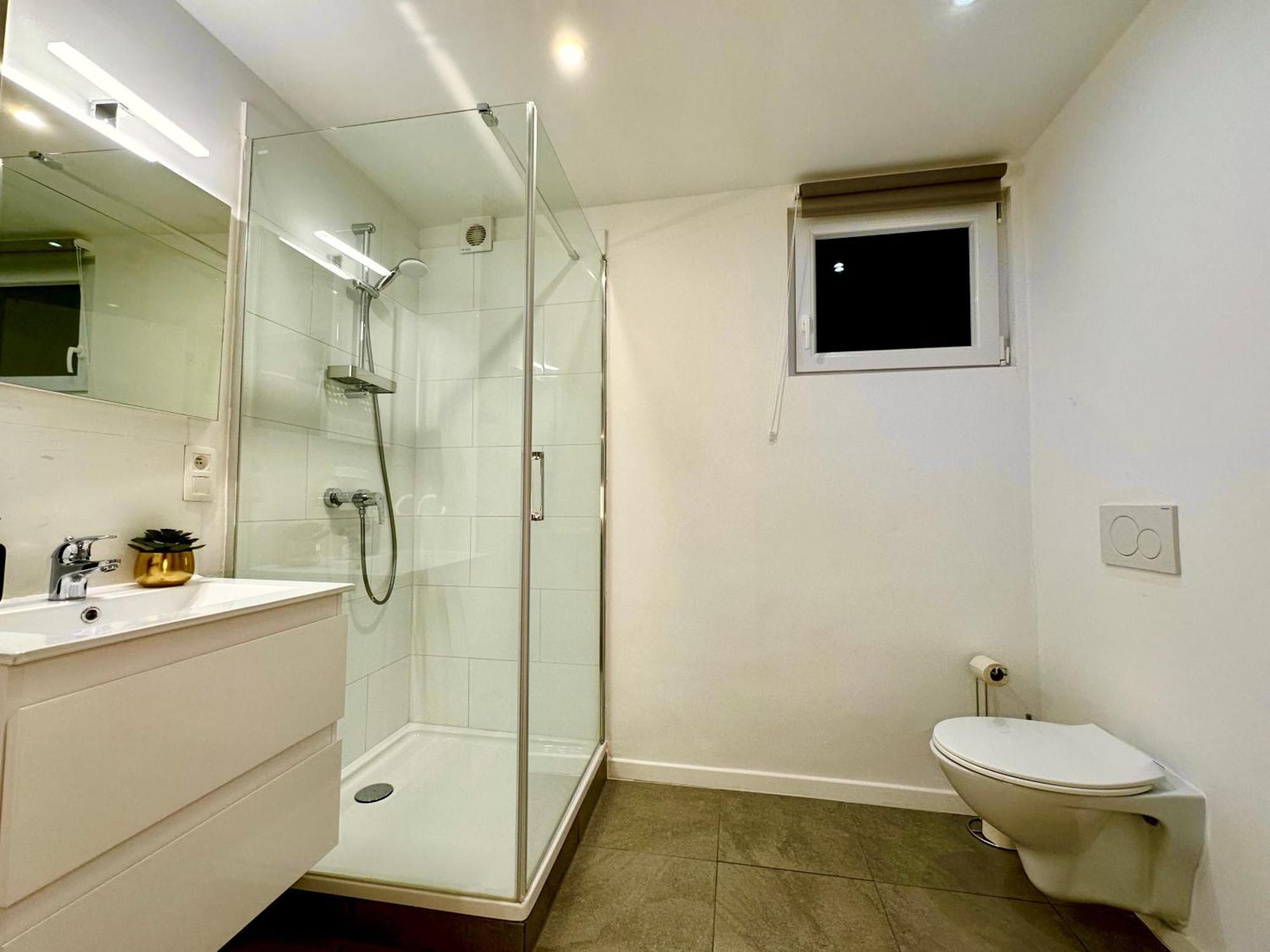 Luxury Suites Mons By Rikas Hotels Eksteriør billede