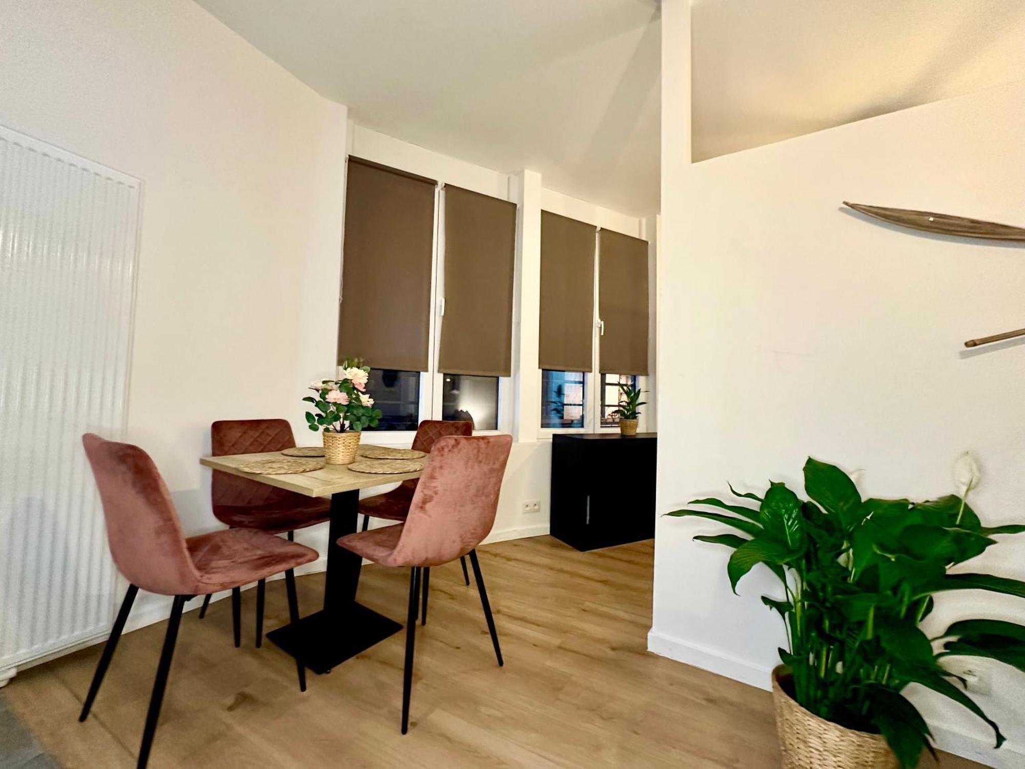 Luxury Suites Mons By Rikas Hotels Eksteriør billede