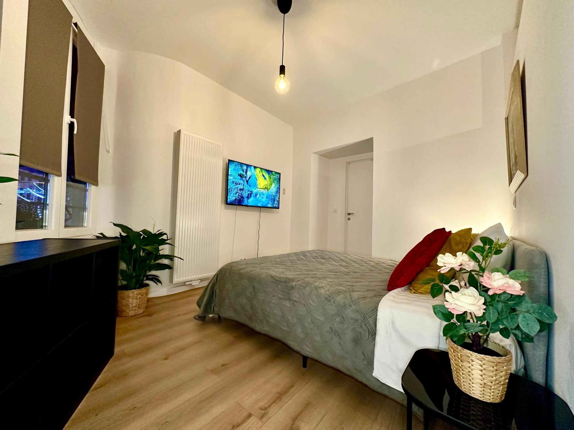 Luxury Suites Mons By Rikas Hotels Eksteriør billede